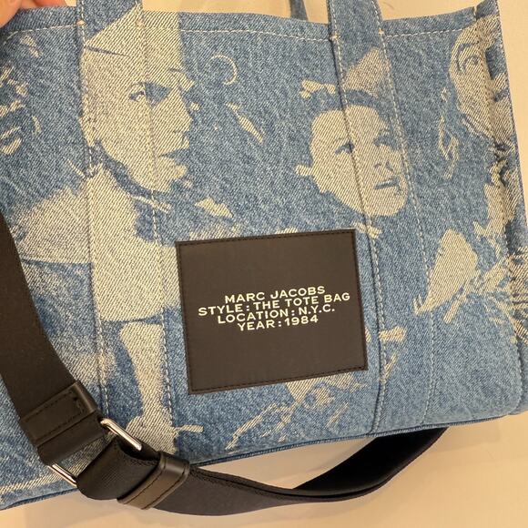 Last 2 ‼️Marc Jacobs x ‘The Wizard of Oz’ The Tote Bag Denim Dorothy And Friends - Picture 7 of 13